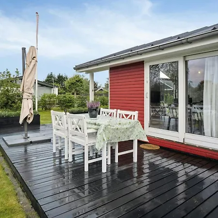 Hébergement de vacances Red House By Fyn's Coast Awaits Cosiness Middelfart