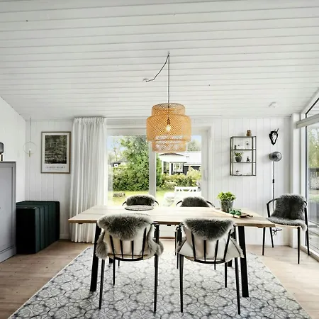 Сasa de vacaciones Red House By Fyn's Coast Awaits Cosiness